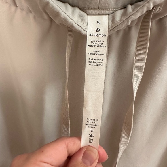 LULULEMON ON THE FLY CROP WIDE LEG - Picture 4 of 4